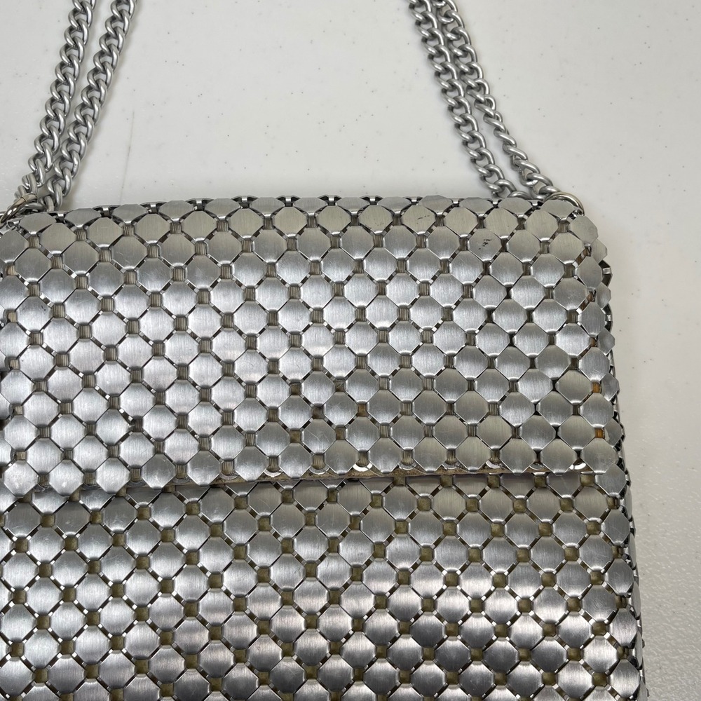 Whiting & Davis Mesh Crossbody Bag Silver Vintage Chainmail Armor Clutch 70s - Picture 3 of 10